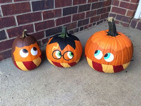 Harry Potter pumpkins for Halloween | Harry potter pumpkin, Pumpkin halloween decorations ...