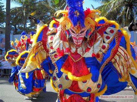 Dominican-Republic-Carnaval-2012/carnival-2012-82