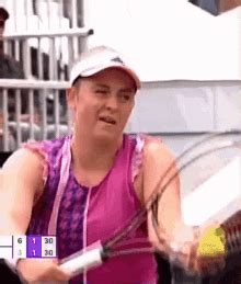 Jelena Ostapenko Serve GIF - Jelena Ostapenko Serve Tennis - Discover ...