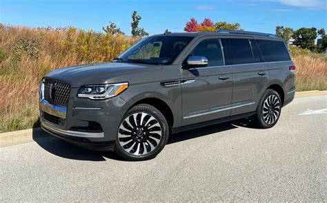 Test Drive: 2022 Lincoln Navigator Black Label | The Daily Drive ...