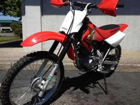 2003 Honda xr100 dirt bike