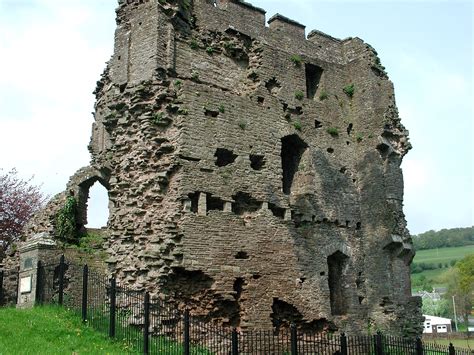 Crickhowell Castle