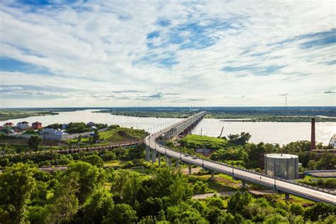 Khabarovsk. Bridge Over the Amur River Stock Photo - Image of russia, winter: 140190184