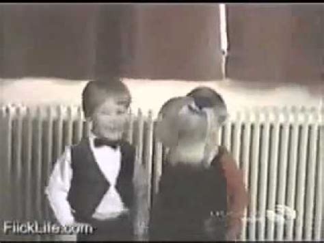 Funny Kids Kissing - YouTube