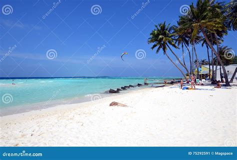 White sand beach, Maldives editorial photo. Image of seascape - 75292591