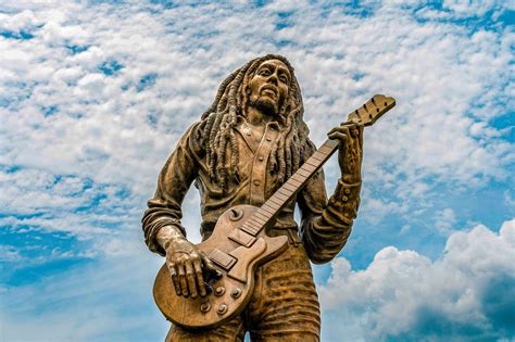 Explore Nine Mile Jamaica: Bob Marley's Birthplace | BEACHES