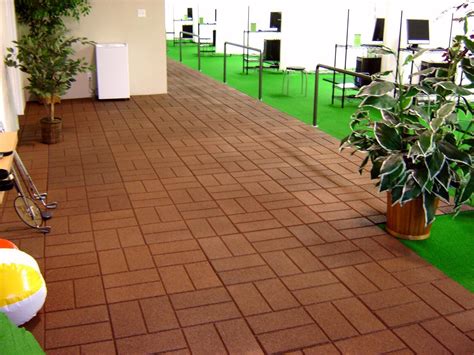 Porch Rubber Tile Flooring/Rubber Mat - China Rubber Tile and Rubber Paver