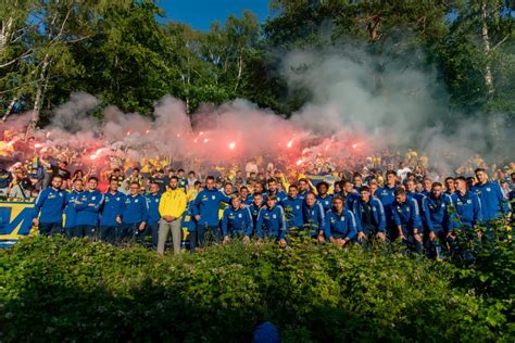 Arka Gdynia w tym roku bez prezentacji. Nowe numery piłkarzy