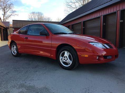 2005 Pontiac Sunfire – Specialty Cars Limited