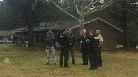 U.S. Marshals arrest over 100 during operation in Robeson County | WPDE