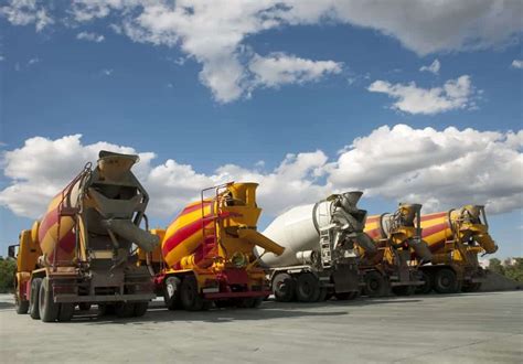 What You Should Know About Cement Truck Accidents