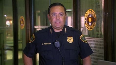 Houston police chief to Harvey survivors: 'Hunker down, hold tight ...