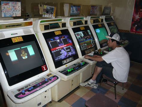 JAPAN, ARCADES & GAMING: Ikebukuro Arcade Game Centres