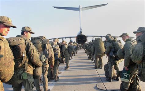 Role of airborne troops in Russia’s military buildup in occupied Crimea - Euromaidan Press