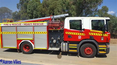 Western Australia Fire & Rescue Service | Fire trucks pictures, Fire ...