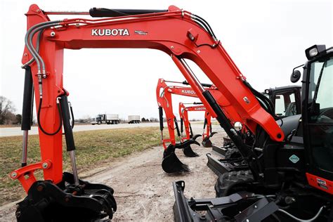 Chamber welcomes new Kubota dealership to Grand Island | News ...