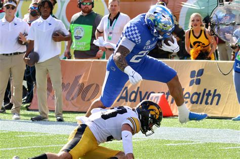 Chris Rodriguez News: Update on Kentucky Wildcats RB at SEC Media Days ...