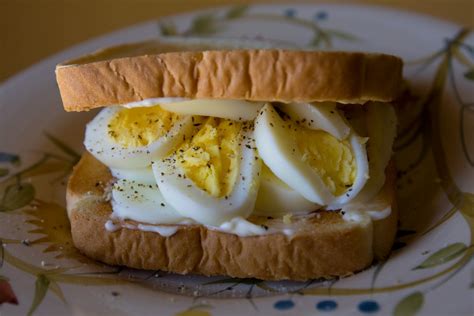 Simply Yum!!!: Boiled Egg Sandwich