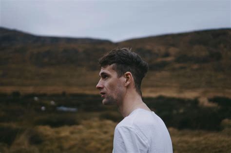 Pa Sheehy Releases Second Solo Single 'Róisín', Announces Debut EP 'The ...