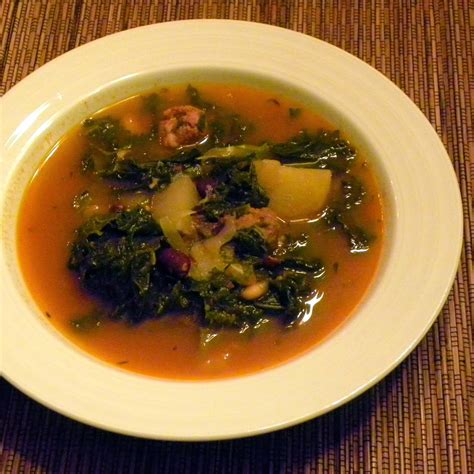 Cook's Cache: Kale Soup