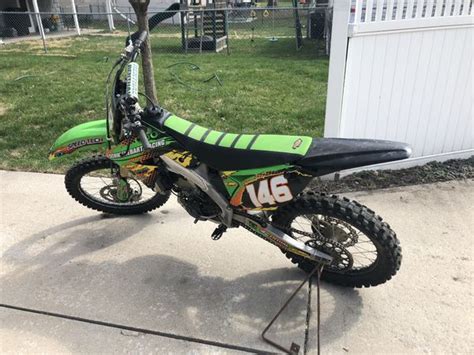 Kawasaki 250 Dirt Bike for Sale in Omaha, NE - OfferUp