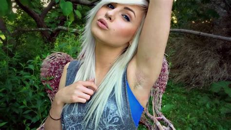 20 Top Photos Woman Armpit Hair - Photographer Challenges Fe - DaftSex HD