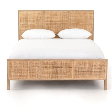 Wicker Platform Bed | Minimalis