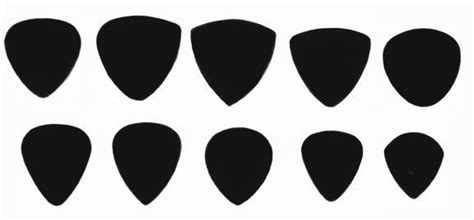 Picks - Guitar Saddles