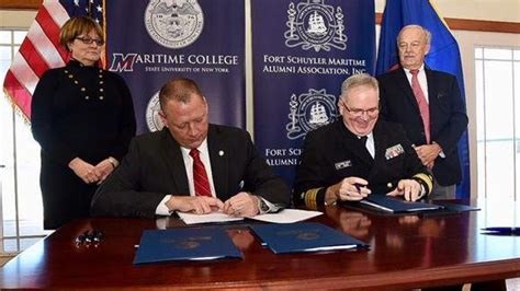 SUNY Maritime Signs Historic Agreement with Alumni Association