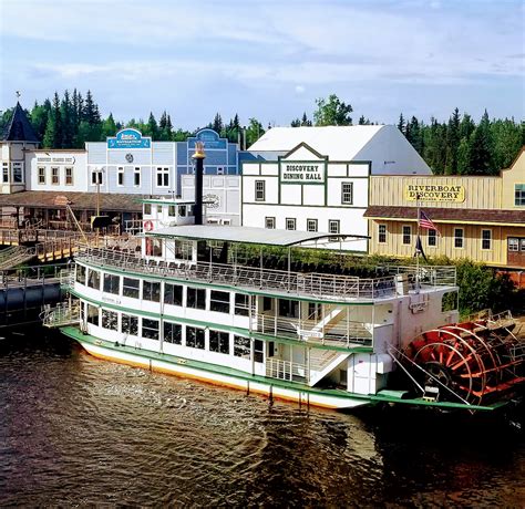 Mille Fiori Favoriti: Riverboat Discovery in Fairbanks, Alaska