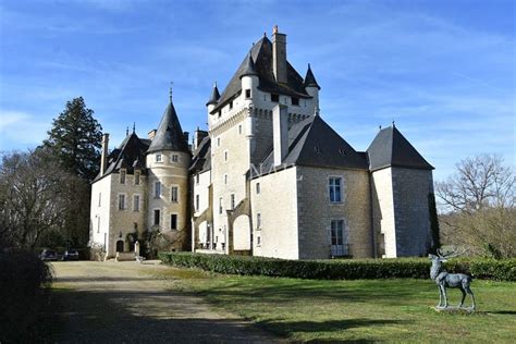 Splendid 14th and 17th C. chateau in Indre department in CHATEAUROUX ...