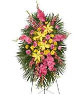 Standing Sprays & Wreaths - Lily's Floral & Gift - Richfield, UT