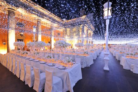 25 Ways to Transform Your Wedding With Lighting | BridalGuide