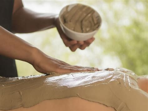 Mud Therapy | Naturopathy and Ayurveda