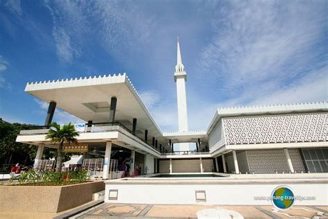 The National Mosque of Malaysia, Kuala Lumpur | Kuala lumpur, Kuala ...