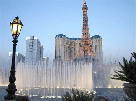 Bellagio Water Show Times – Dancing Fountains Schedule for 2019 - WATER SHOW