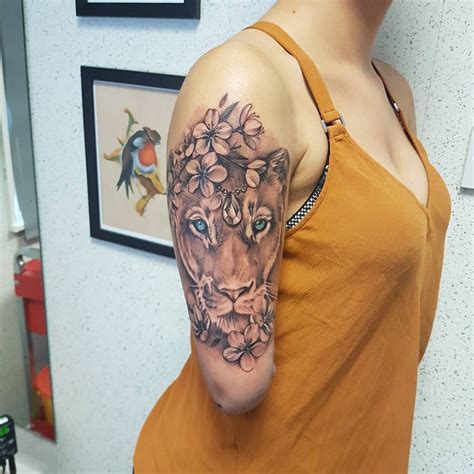 Lioness on Robyn, nice meaning behind it :) #lionesstattoo #tattoo # ...