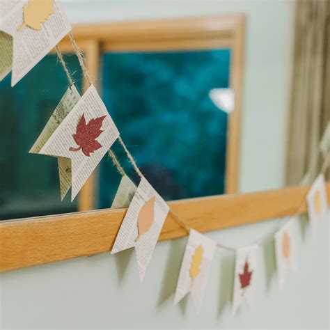 How to Make a Fall Leaf Banner with Book Pages | Fall Decor Garland