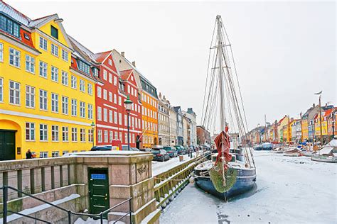 300+ Nyhavn Winter Stock Photos, Pictures & Royalty-Free Images - iStock