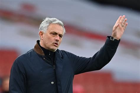 José Mourinho es anunciado como nuevo DT de la Roma; así será su contrato - Heraldo Deportes