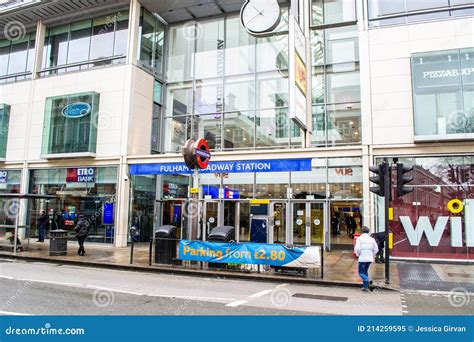 FULHAM, LONDON, ENGLAND- 17 February 2021: Fulham Broadway Station ...