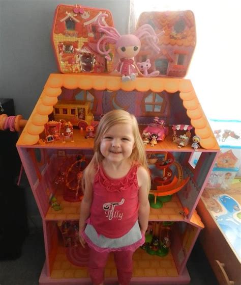 Lalaloopsy | Tilly's new Sew Magical House! | Shan Kershaw | Flickr