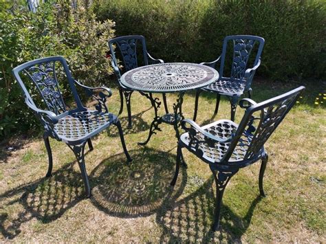 Vintage Metal garden table and Heavy Cost IRON chairs Patio Bistro furniture set | in ...