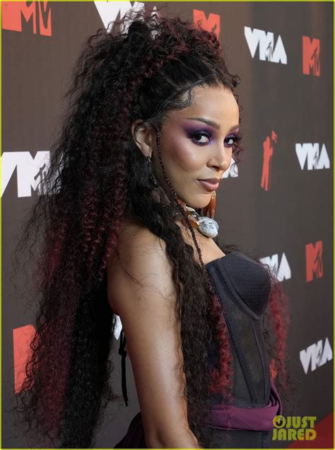 Doja Cat Hits Red Carpet Ahead of Hosting Duties at MTV VMAs 2021: Photo 4621048 | Photos | Just ...