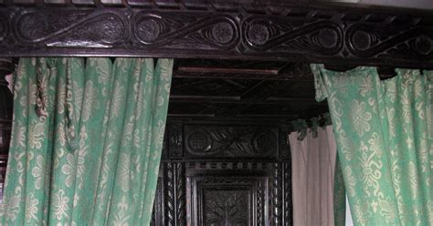 Plymouth Daily Photo: The Interior of the Elizabethan House (2)