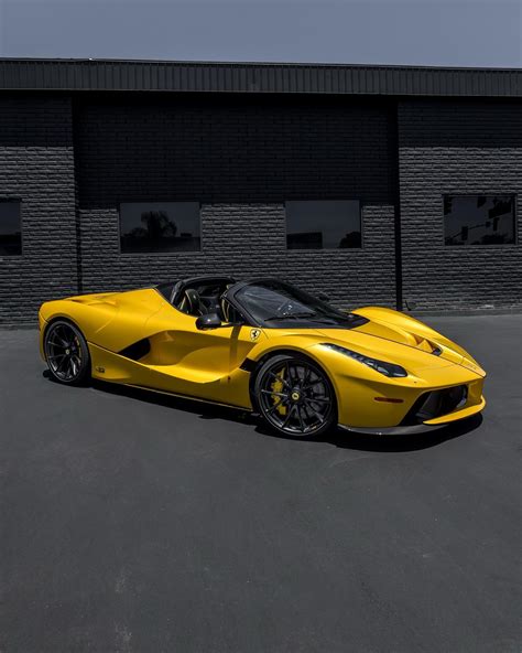 Ferrari LaFerrari Aperta on Satin Black HREs Looks Perfect for Summer Madness - autoevolution