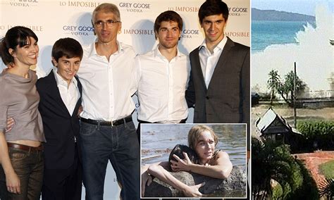 Boxing Day Tsunami': Family-of-five relive their incredible tale of survival in 2004 tsunami as ...