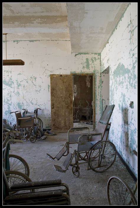 Queens' Creedmoor State Hospital (now Creedmoor Psychiatric Center) NY Wheelchairs have been ...