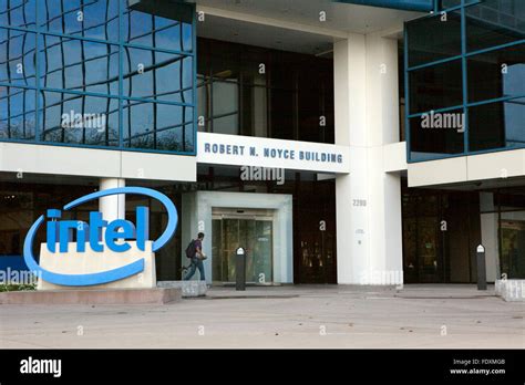 Intel headquarters hi-res stock photography and images - Alamy