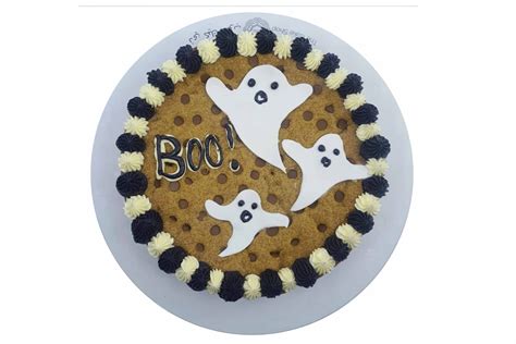 Boo Cookie Cake